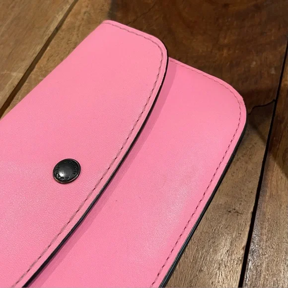 Coach 1941 Glovetanned Leather Bright Pink Clutch Wristlet with Paperwork - Picture 2 of 16